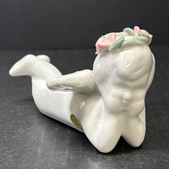 Vintage Laying Angel Figurine with Floral Wreath Ceramic White - Picture 1 of 8